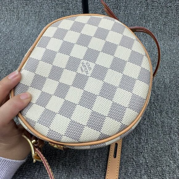 Louis Vuitton Boite Chapeau Souple Daimer Azur Shoulder Bag fbcco1175-102225 - Picture 3 of 14